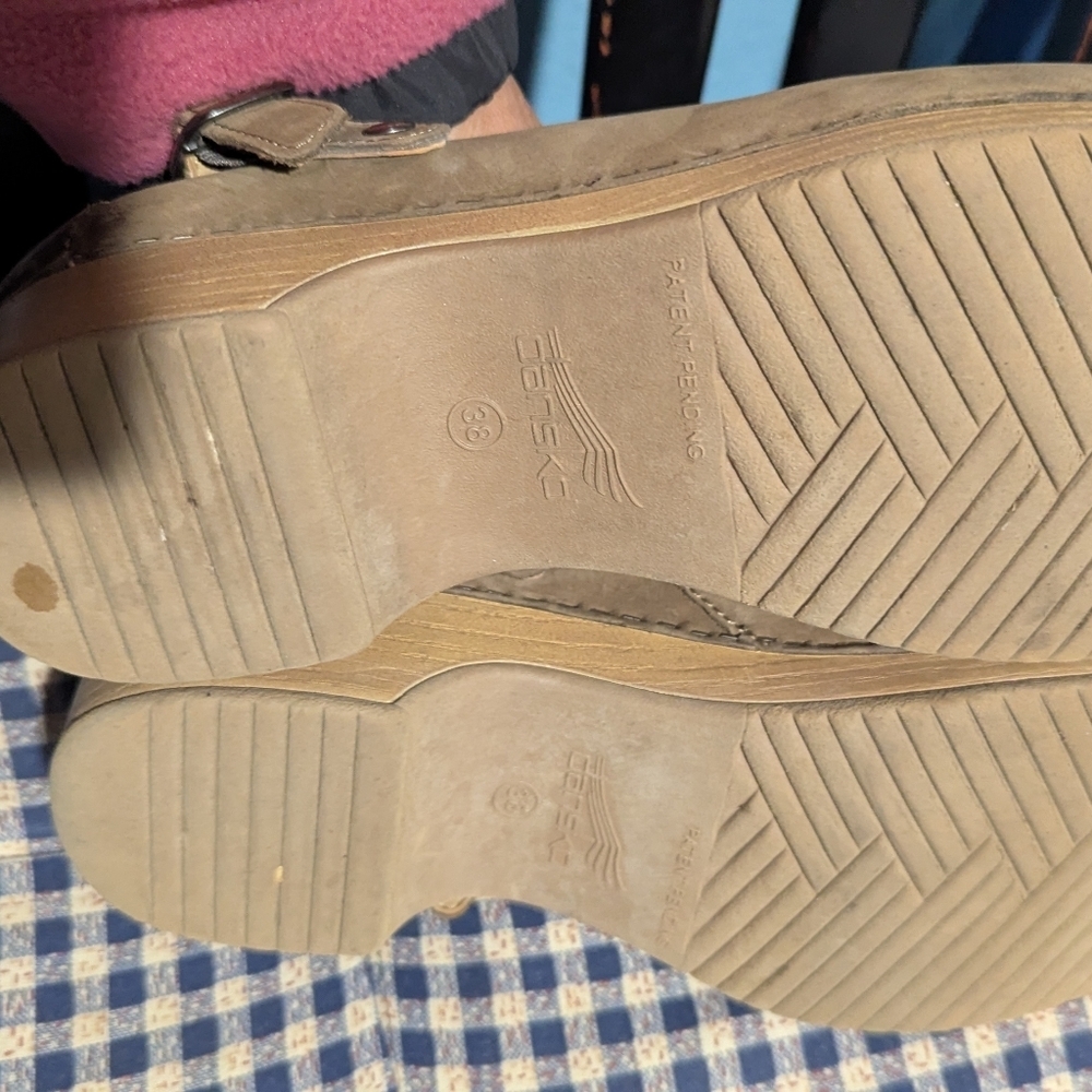 Dansko Merrin Slingback Clog - Tan - Picture 6 of 6